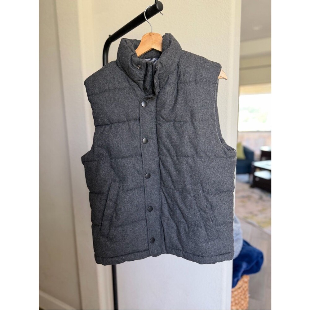 H&M Men's Quilted Puffer Vest - Charcoal Black M